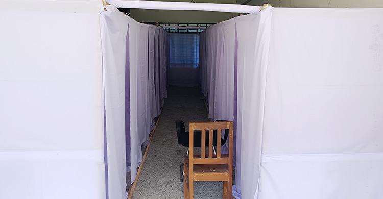 প্রস্তুত কেন্দ্র, ব্যালট যাবে ভোটের দিন সকালে