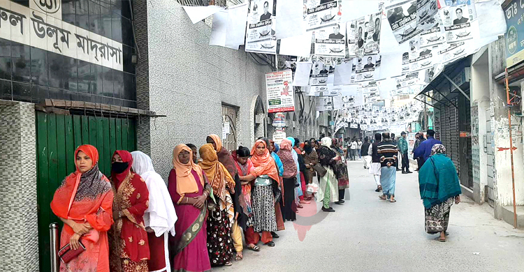 Voting in 12th national polls underway