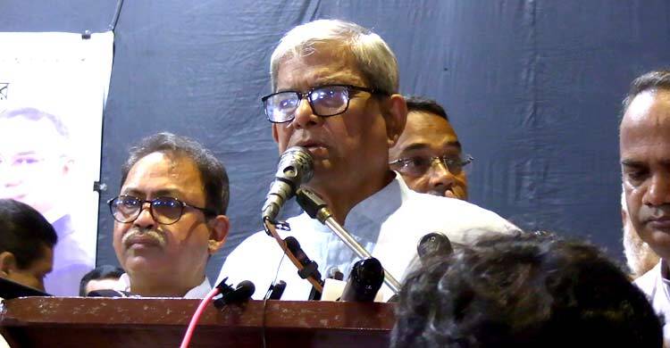 জাতীয় নির্বাচনের দিনই হতে পারে গণভোট: মির্জা ফখরুল