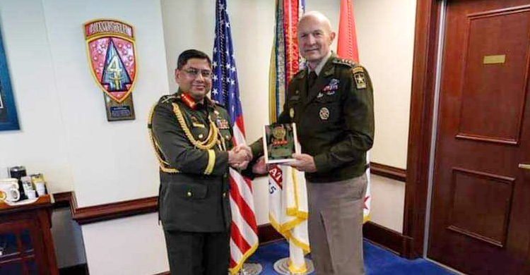 Army Chief returns home after visiting USA, Canada