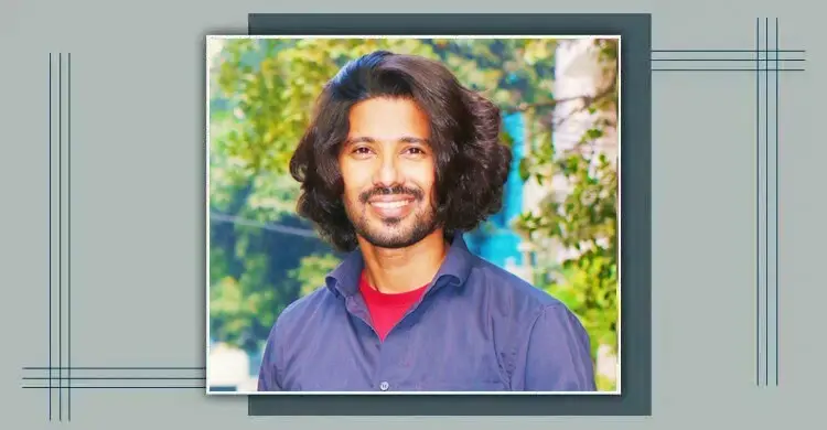 বৃষ্টি বিলাসীর শহরজুড়ে নীরব চোখের জল