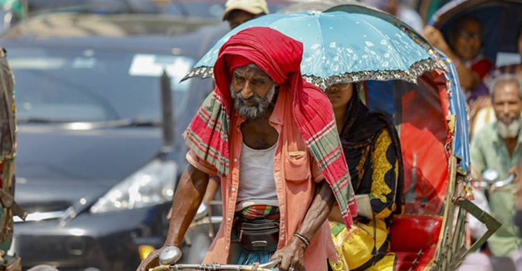 তাপদাহে পুড়ছে দেশ, বৃষ্টি কবে—জানালো আবহাওয়া অফিস
