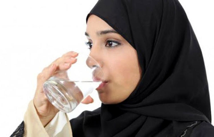 রোজায় পানিশূন্যতা দূর করবেন যেভাবে