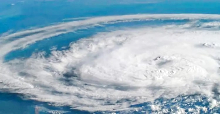 বঙ্গোপসাগরে গভীর নিম্নচাপ, ঘূর্ণিঝড়ের সম্ভাবনা কতটা?