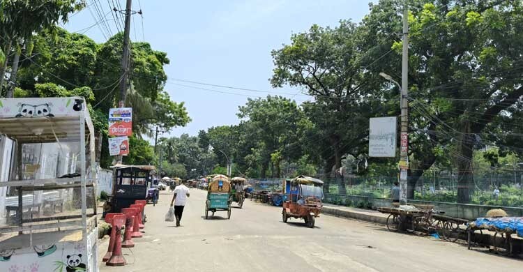 পূর্বাভাস থাকলেও বৃষ্টি হয়নি, স্বস্তিতে নগরবাসী