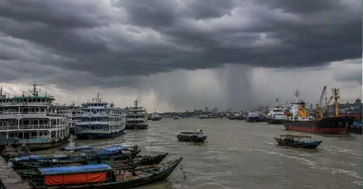 দেশের ১৮ অঞ্চলে ঝড়-বৃষ্টির আভাস