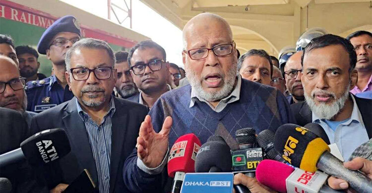 যাত্রীদের জিম্মি করে কর্মসূচি দুঃখজনক: রেল উপদেষ্টা