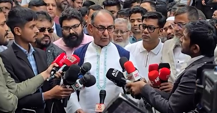 নির্বাচন কমিশন দায়িত্বশীল আচরণ করছে না: মির্জা আব্বাস