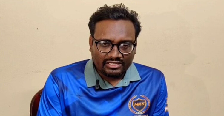 নাটোরে কন্টেইনারে তেল দেয়ার প্রতিবাদ করায় সাংবাদিককে মারধর