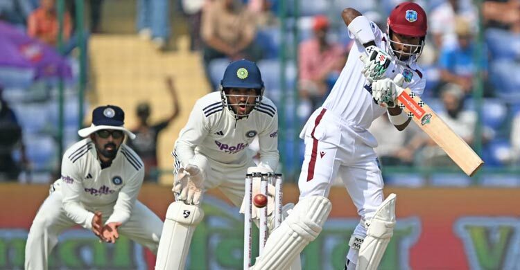 ভারতের রানপাহাড়ের জবাবে চাপে ওয়েস্ট ইন্ডিজ