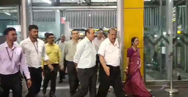 বিধানসভা নির্বাচনের আগে পশ্চিমবঙ্গে এলেন কমিশনের প্রতিনিধি দল