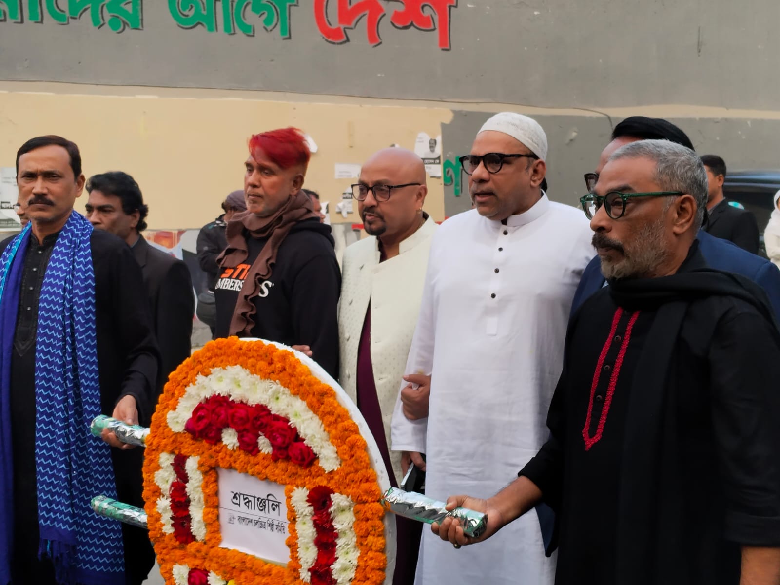 শেষবার এফডিসিতে নায়ক জাভেদ, শ্রদ্ধা নায়ক-খলনায়কদের