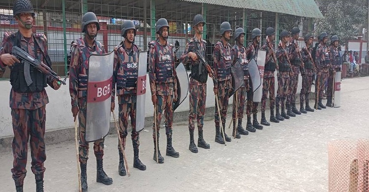 শেরপুরে আইনশৃঙ্খলা স্বাভাবিক রাখতে ৫ প্লাটুন বিজিবি মোতায়েন