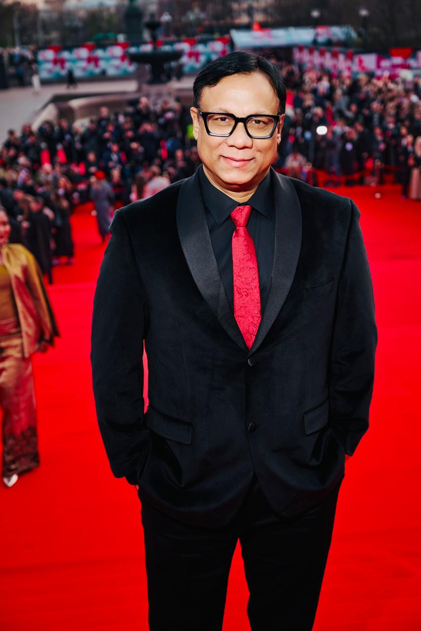 ‘চমৎকার, শেষটা পেইনফুল’, ওয়ার্ল্ড প্রিমিয়ারে ‘প্রিন্সেস’ ছবির প্রতিক্র