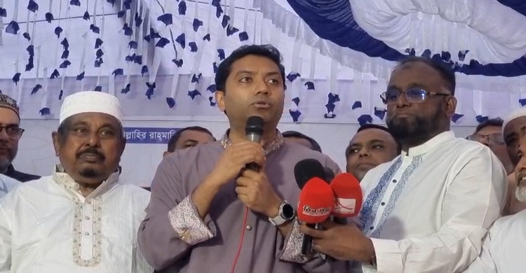 দেশ জাতির জন্য সবাইকে একসাথে কাজ করতে হবে: ববি হাজ্জাজ