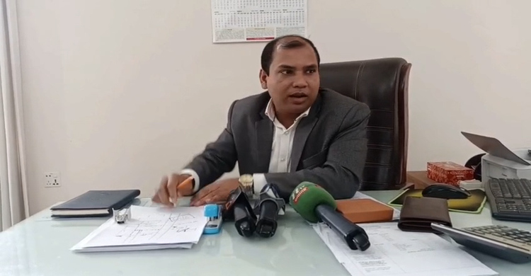 লালমনিরহাটে রেলওয়ের জমিতে দুর্নীতির অভিযোগ, বিতর্কে ভূ-সম্পত্তি কর্মকর্তা