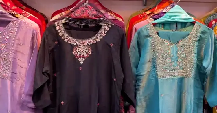 ৫-৬ হাজারে পাকিস্তানি-ইন্ডিয়ান পোশাক মিলছে গুলশান পিংক সিটিতে
