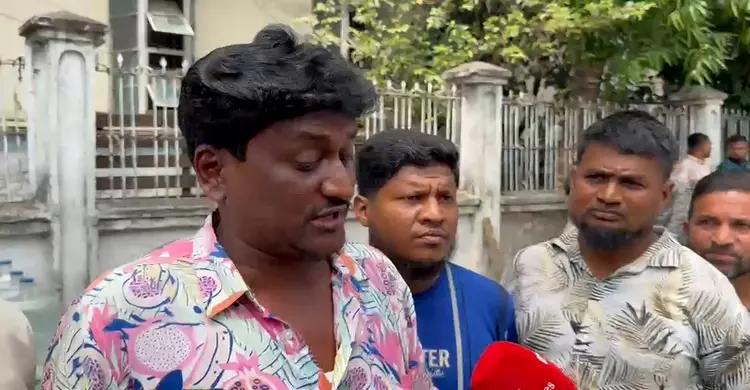 'হাত থেকে ভোটের কালির দাগ ওঠার আগেই আমাদের উচ্ছেদ করা হচ্ছে'