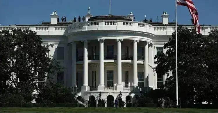 আলোচনায় ইরানে আটক মার্কিনিদের মুক্তি চাইতে পারে যুক্তরাষ্ট্র