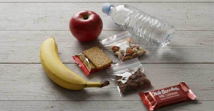 ভোটকেন্দ্রে হালকা খাবার-পানি কেন জরুরি