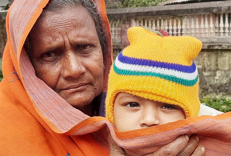 দেশের সর্বনিম্ন তাপমাত্রা যশোরে, হাড়কাঁপানো শীতে স্থবির জনজীবন