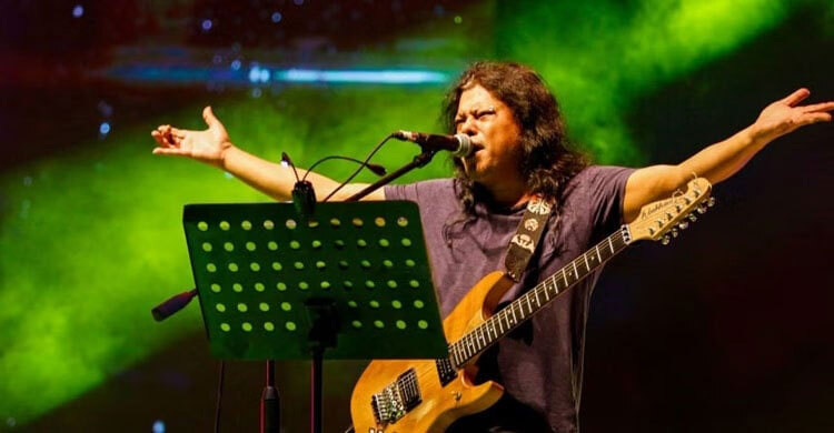 যুক্তরাষ্ট্রে ইতিহাস গড়তে যাচ্ছেন জেমস