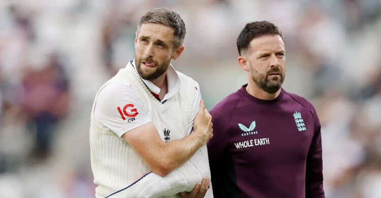 ভারতের বিপক্ষে একজন কম নিয়েই খেলতে হচ্ছে ইংল্যান্ডকে!