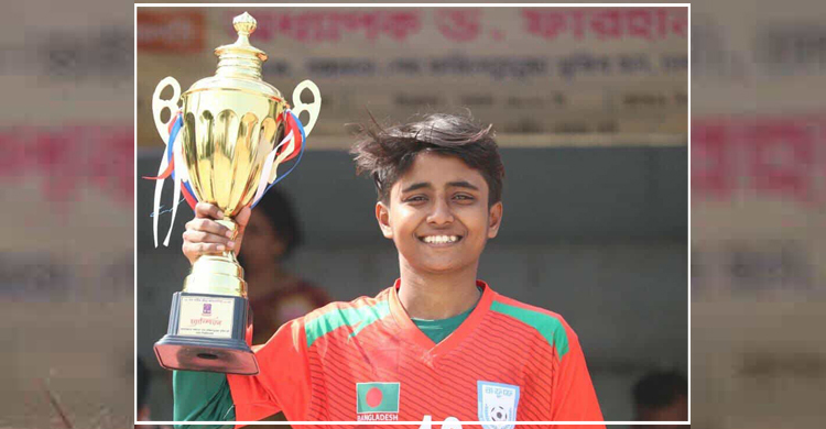 বিনা প্রতিদ্বন্দ্বিতায় নির্বাচিত হচ্ছেন সাফজয়ী নারী ফুটবলার