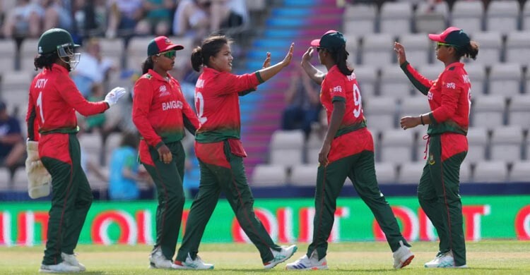 পাকিস্তানকে হারিয়ে বাংলাদেশের মেয়েদের ইতিহাস