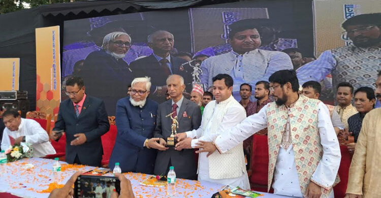 গাজীপুরে দুই বাংলার শিক্ষক-সাহিত্যিকদের মিলনমেলা