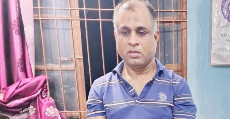 মাদকদ্রব্য নিয়ন্ত্রণ অধিদপ্তরের কর্মকর্তার কাছে মিললো ইয়াবা