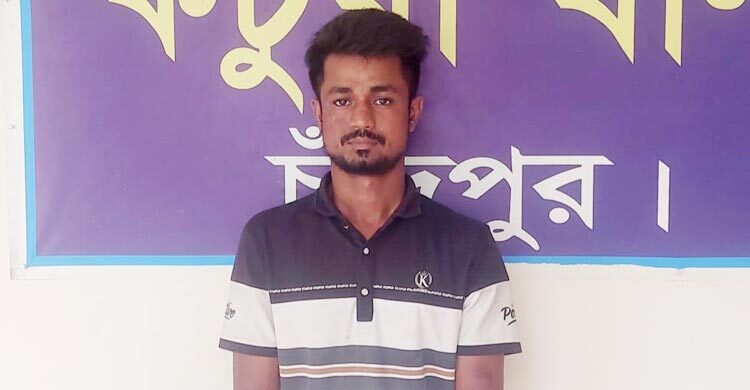 ইউএনওর গানম্যানের কাছে ইয়াবা, চাঁদপুরে চাঞ্চল্য