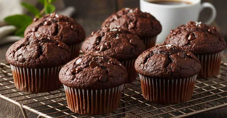 বিশেষ দিনে প্রিয়জনের জন্য বানাতে পারেন চকলেট মাফিন