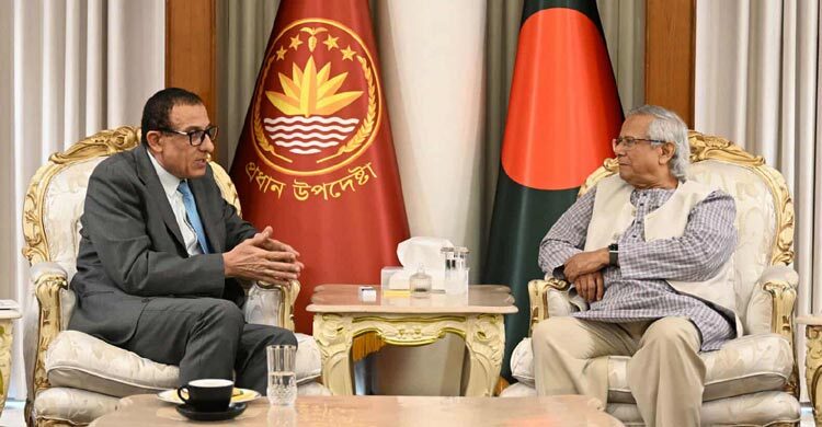 খাবার নেই, ওষুধ নেই, শিশুরাই সবচেয়ে বড় ভুক্তভোগী