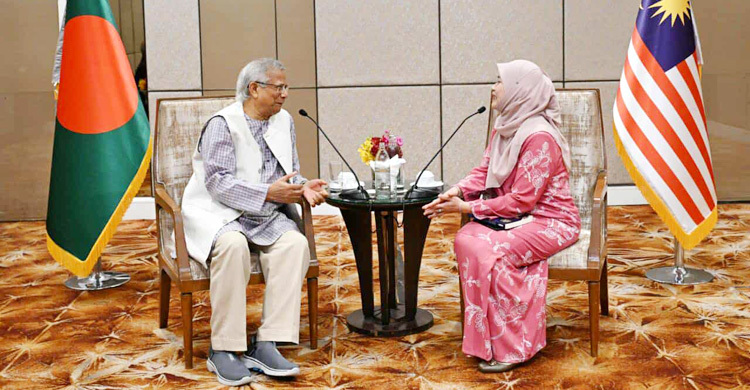 প্রধান উপদেষ্টার সঙ্গে মালয়েশিয়ার শিক্ষামন্ত্রীর সৌজন্য সাক্ষাৎ