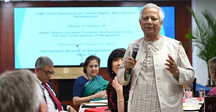 বিদেশি বিনিয়োগ আকর্ষণে শ্রম সংস্কারে জোর প্রধান উপদেষ্টার