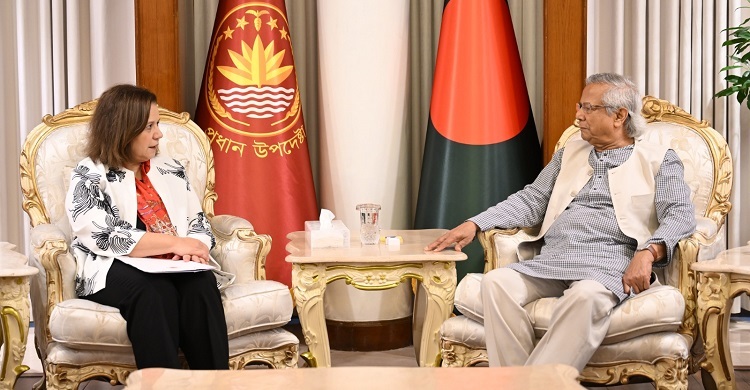 প্রধান উপদেষ্টার সঙ্গে তুরস্কের উপ-পররাষ্ট্রমন্ত্রীর সাক্ষাৎ