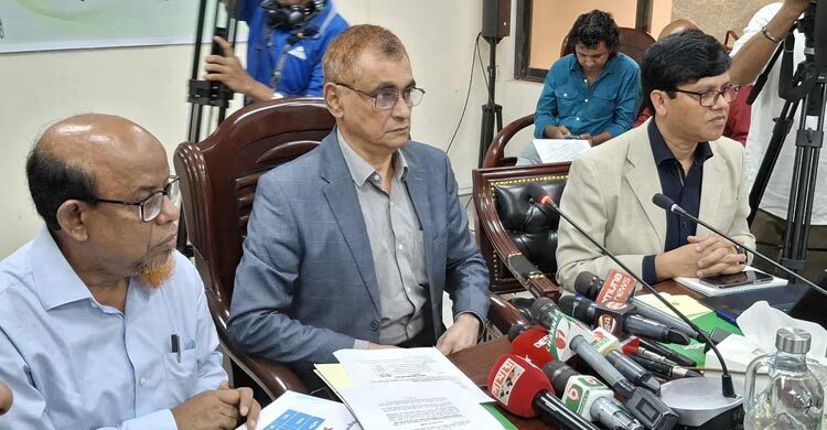 ইয়্যুথ ভলান্টিয়ার অ্যাওয়ার্ড পাচ্ছেন ১২ জন