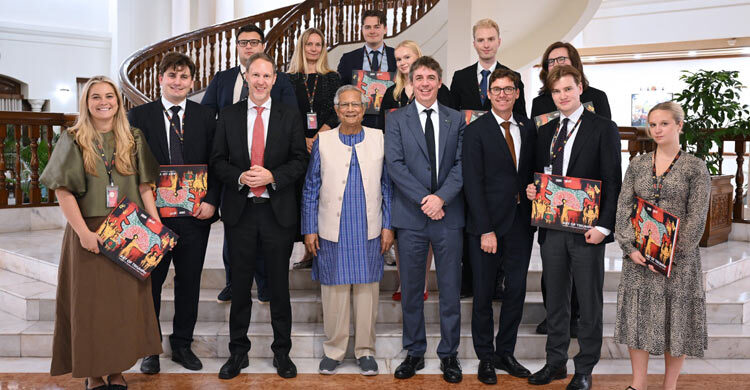 যুবসমাজকে কাঙ্ক্ষিত বিশ্ব গড়ার আহ্বান প্রধান উপদেষ্টার