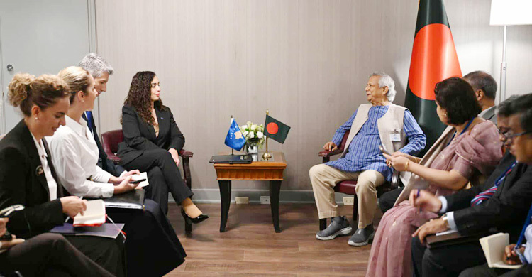 কসোভোর প্রেসিডেন্ট ভিওসা ওসমানির সঙ্গে বৈঠক প্রধান উপদেষ্টার