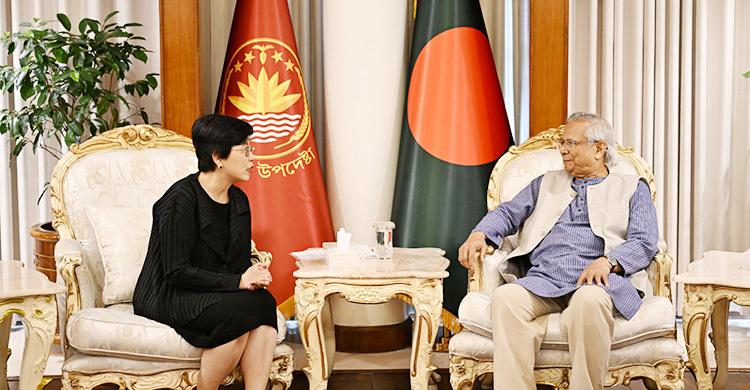 প্রধান উপদেষ্টার সঙ্গে সৌজন্য সাক্ষাৎ থাই রাষ্ট্রদূতের