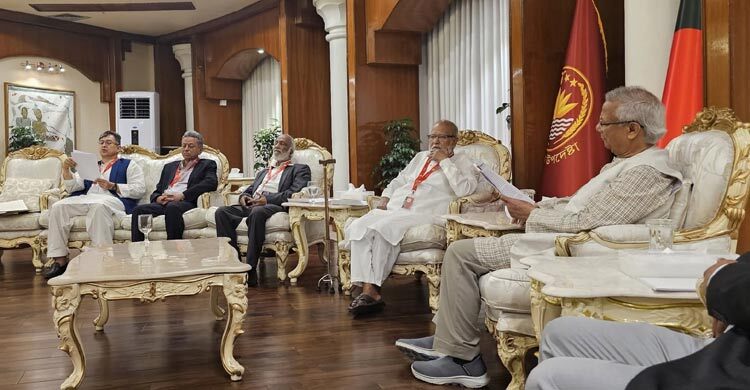 Yunus sits with BNP delegation