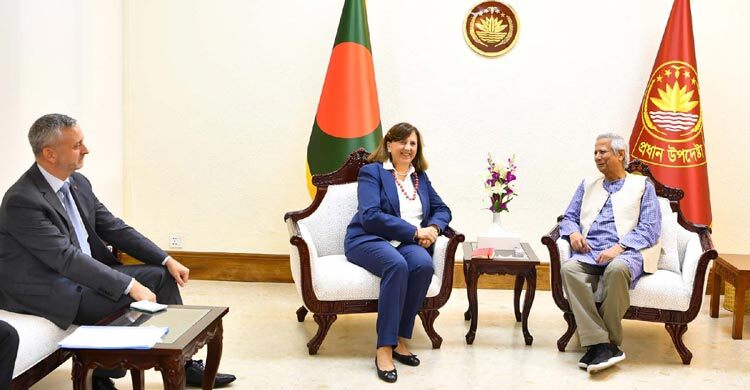 We count on you, EU officials tell Yunus