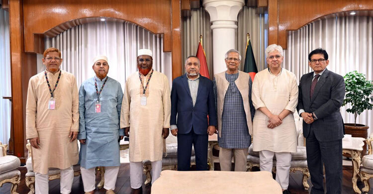 Yunus holds talks with Jamaat leaders