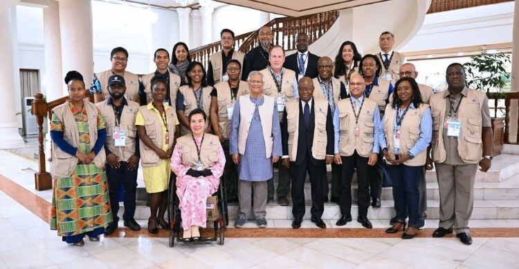 প্রধান উপদেষ্টার সঙ্গে কমনওয়েলথ নির্বাচন পর্যবেক্ষক দলের সাক্ষাৎ