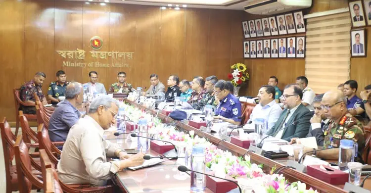 ফ্যাসিস্টের দোসররা পূজাকে কেন্দ্র করে গুজব সৃষ্টির চেষ্টা করছে