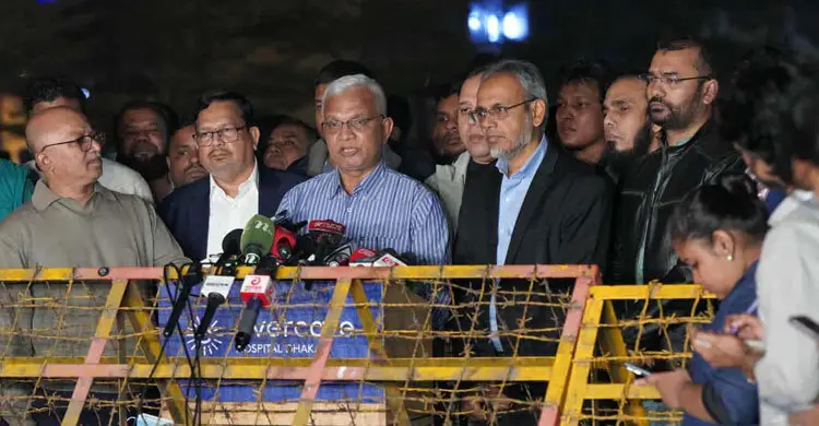 Khaleda remains in ICU, overseas treatment still an option