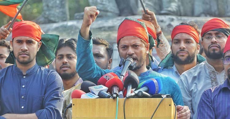 এ রকম চলতে থাকলে আপনাদেরও ‘ডাবল লাল কার্ড’ দেখাবে: শিবির সভাপতি