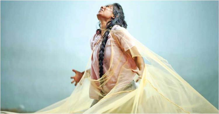 জুলাই অভ্যুত্থানের প্রেক্ষাপটে মঞ্চে ‘আর কত দিন’