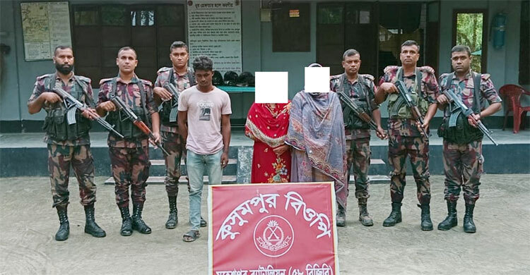 ঝিনাইদহ সীমান্তে ৯ বাংলাদেশিকে আটক